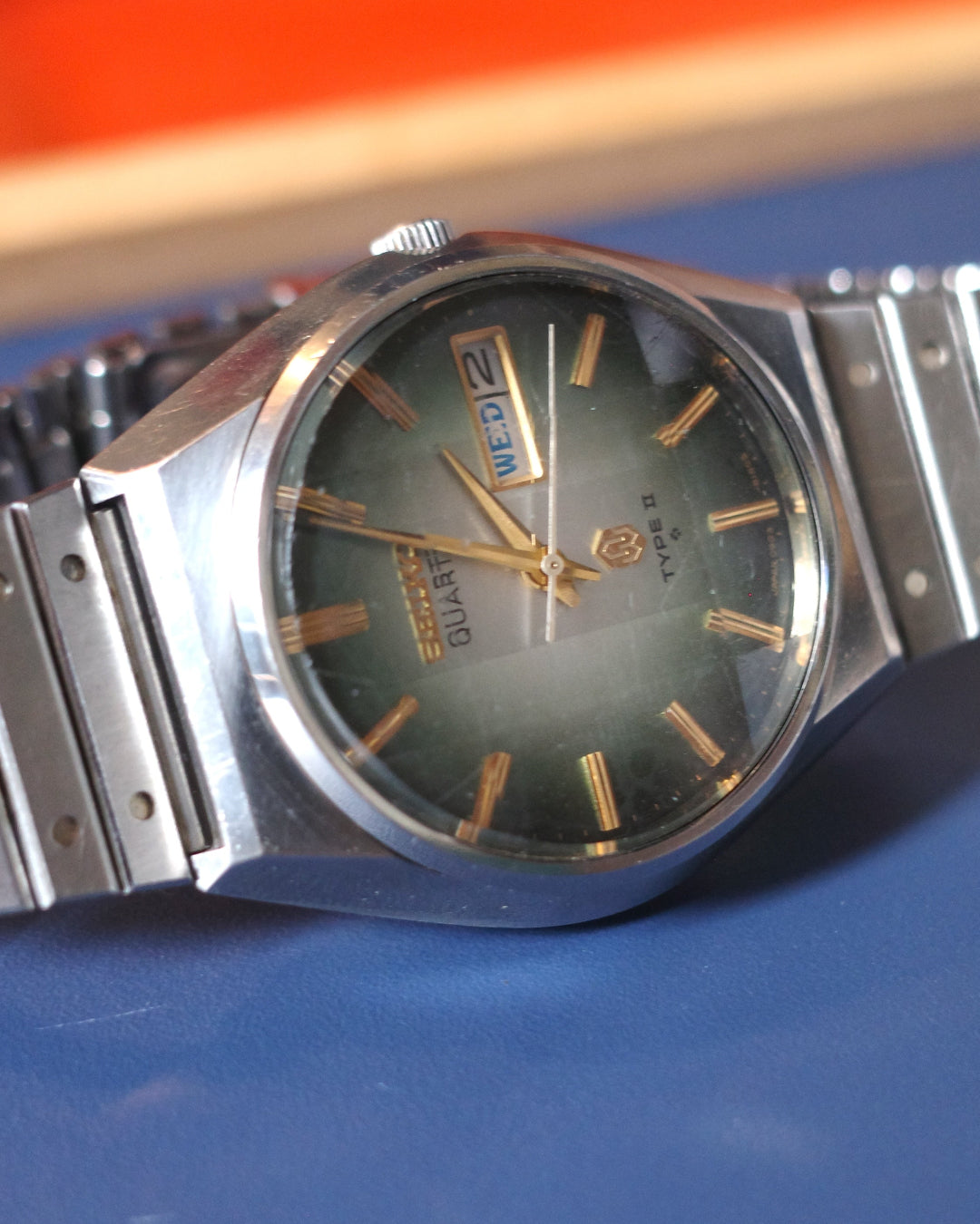 1976's SEIKO Green dial cut glass Type ii earlier quartz Watch JDM