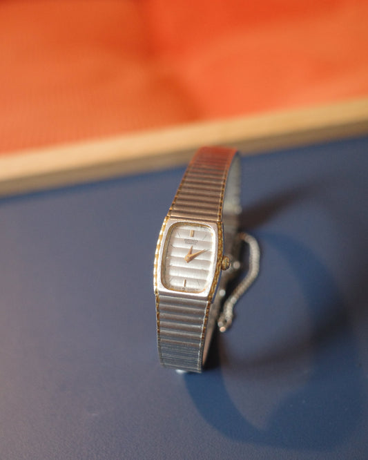 Vintage Seiko 1e20-5080 Quartz Women's Watch Sliver tone ladies watch