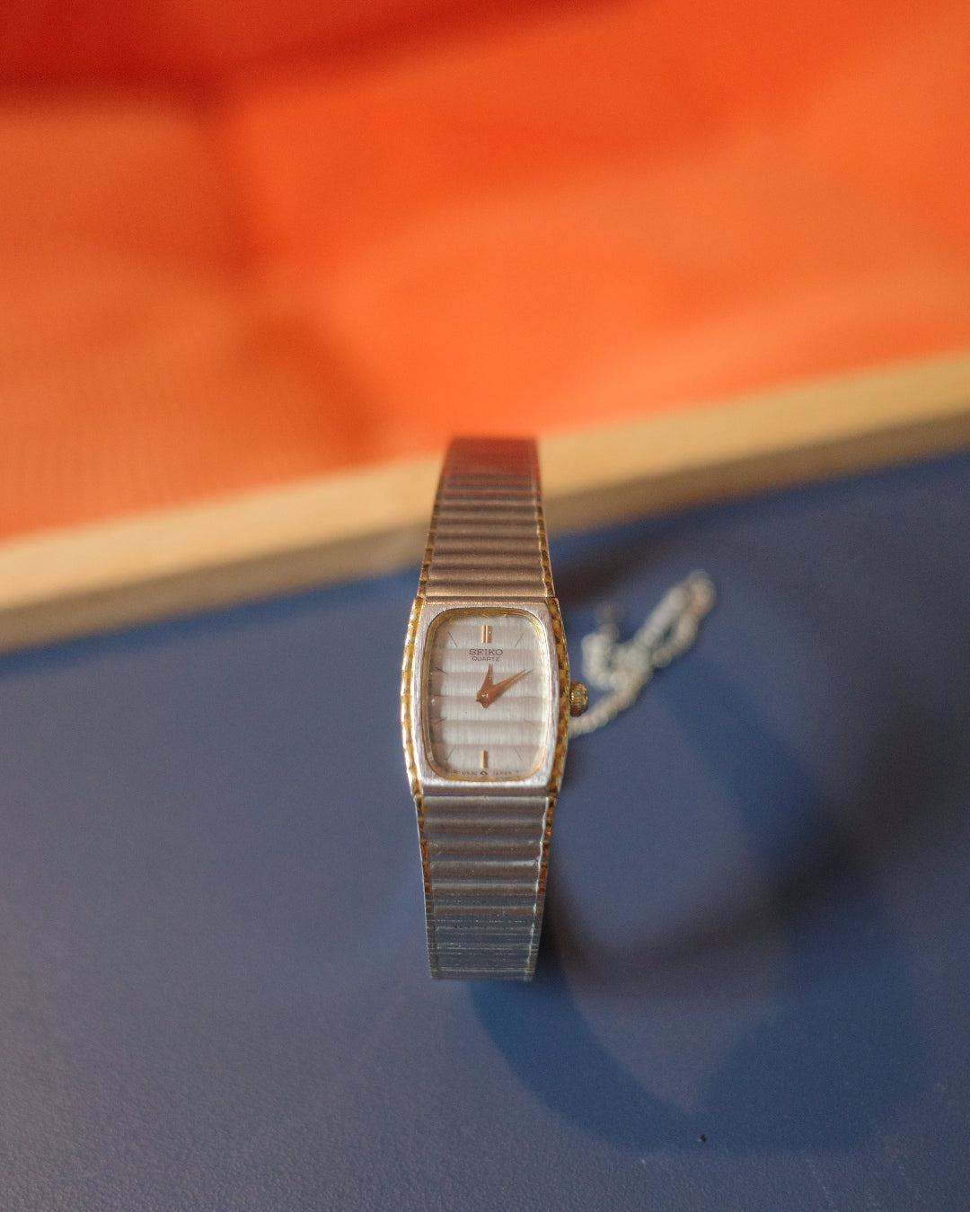 Vintage Seiko 1e20-5080 Quartz Women's Watch Sliver tone ladies watch