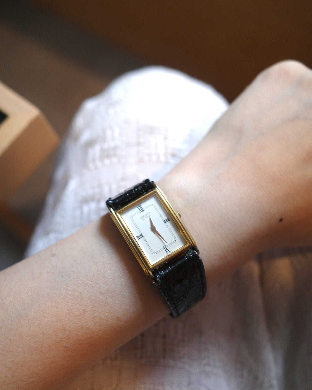 【JDM】Seiko Roman Numeric Dial Lady Quartz Watch Japan JDM Square Tank 2c20-1900