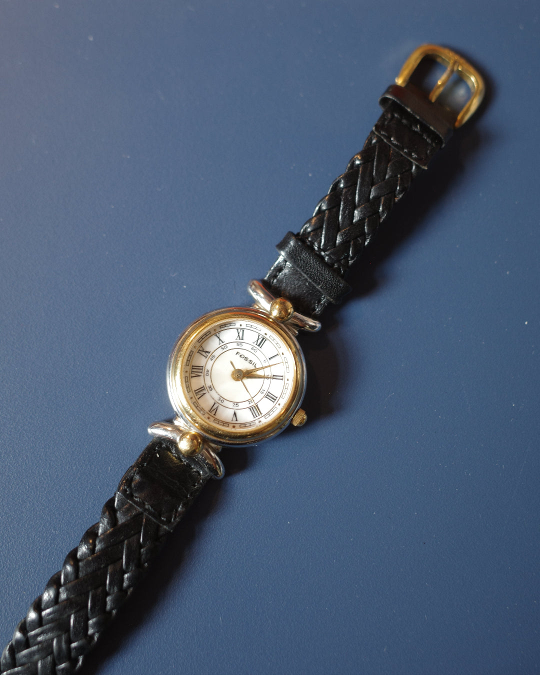 Fossil Diamond cut Prism Glass White face Roman Numerals Watch