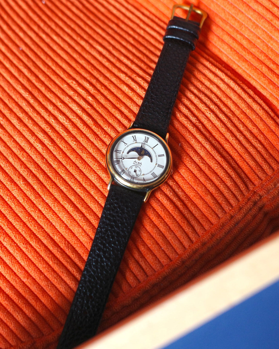 Seiko Alba sunmoonphase small second watch