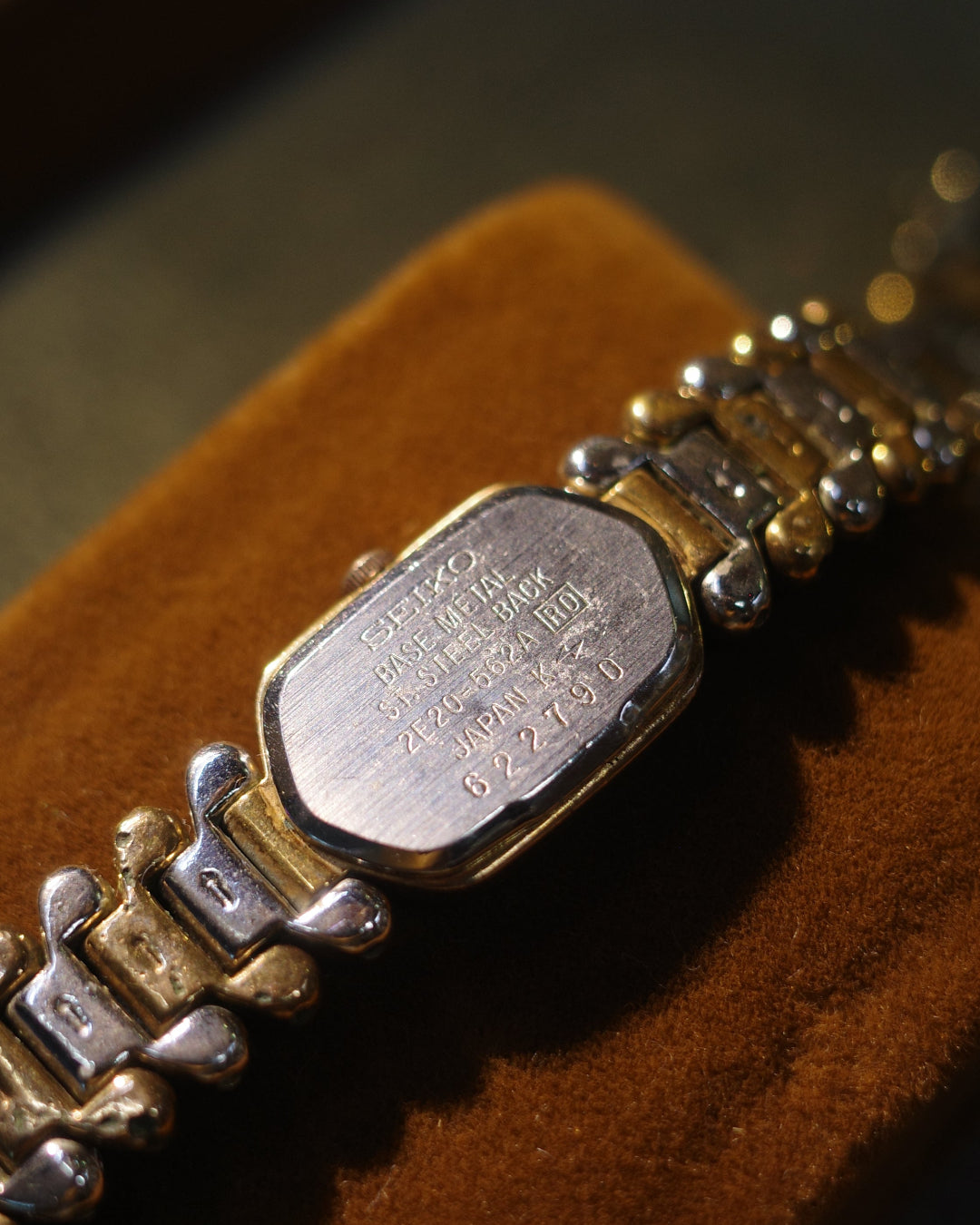 1989 Seiko hexagon two Tone quartz watch 2e20-562a
