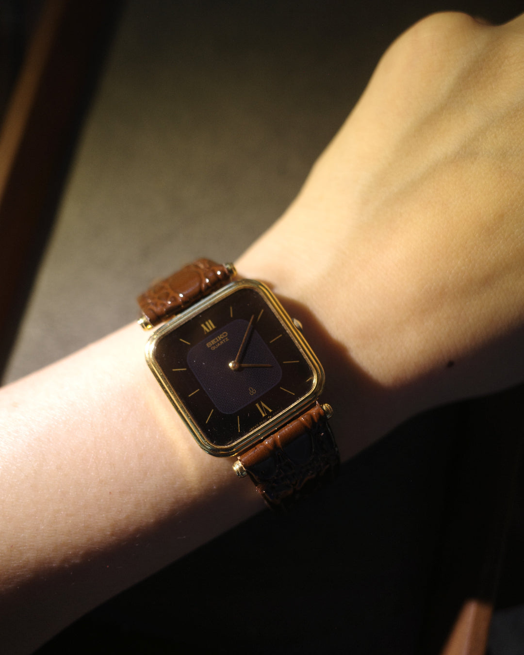 1989 Seiko Square Gold Plated Case Quartz Movement 2620-5540