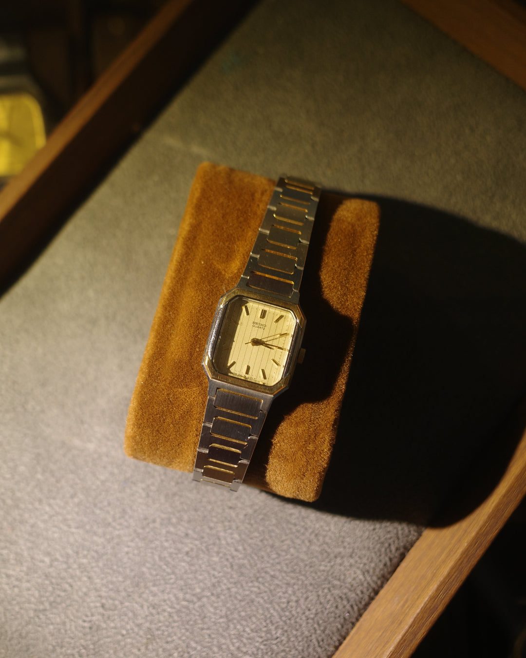 1982 Seiko small tank santo like quartz watch 1221 5060
