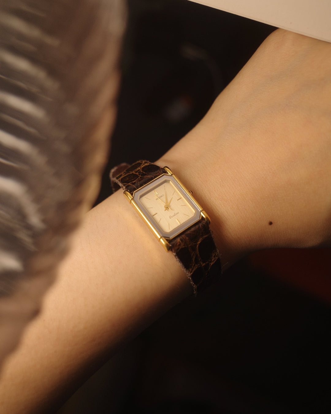 1986 Seiko exceline  two tone framed tank quartz watch 1221-5820