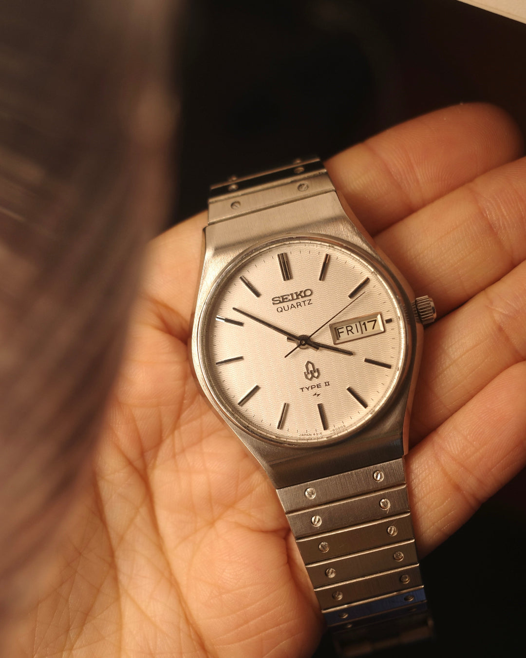 70's Seiko type ii white patterned dial quartz watch