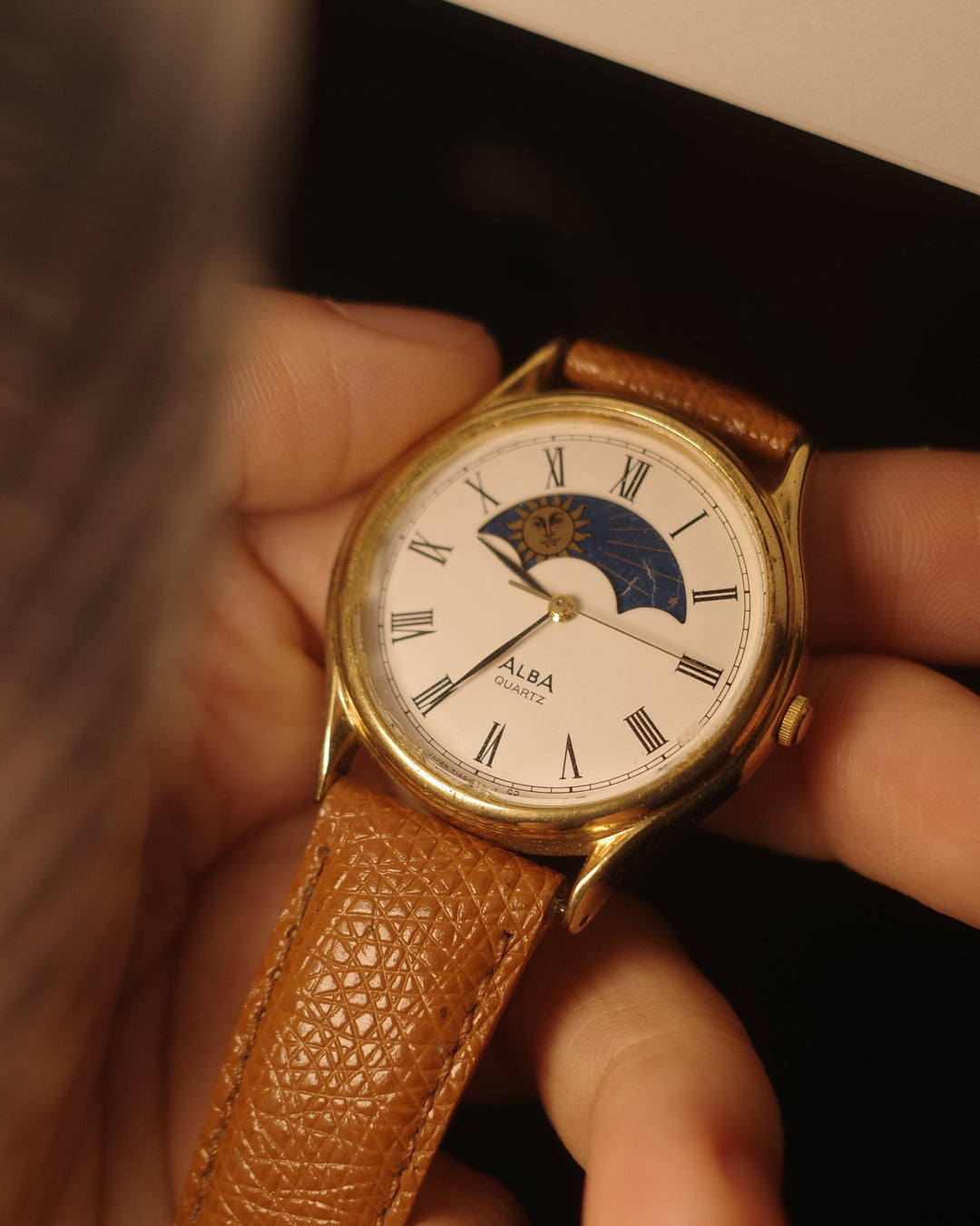 1986 Seiko alba sun moonphase roman number quartz watch