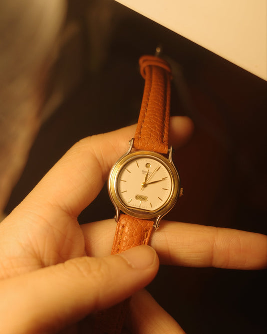 1986 seiko sq date day two tone ladies quartz watch 3e23-5000