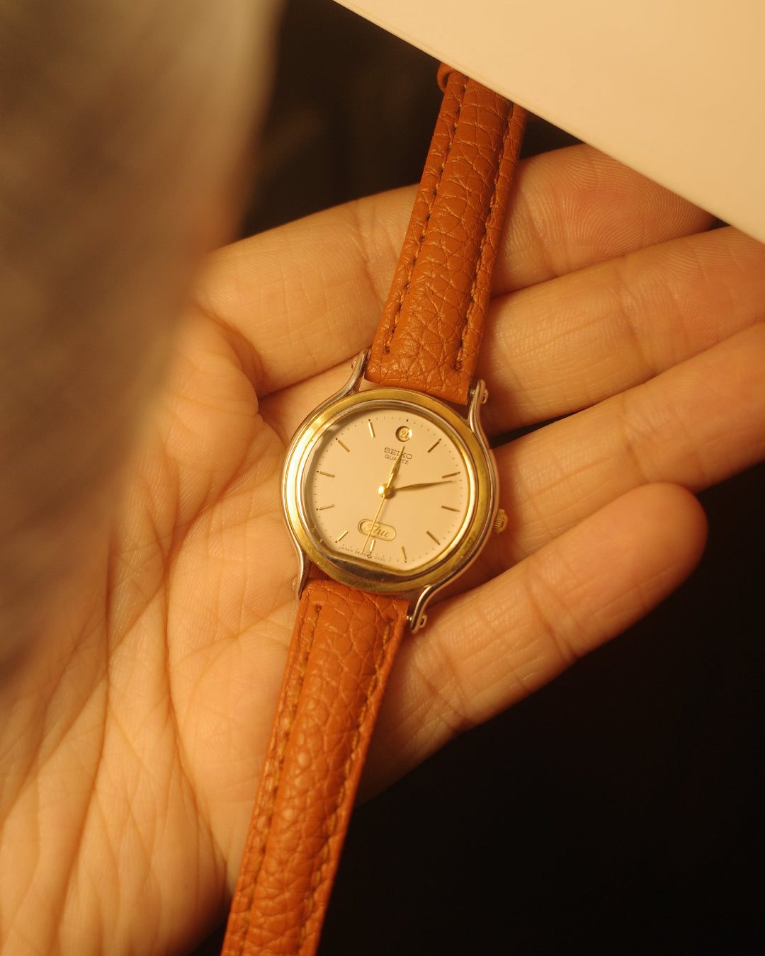 1986 seiko sq date day two tone ladies quartz watch 3e23-5000