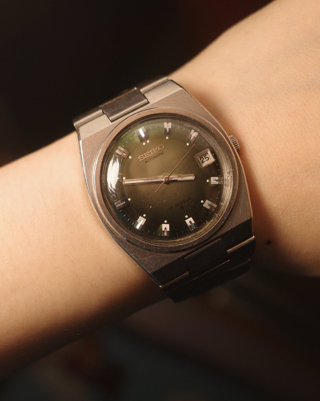 1976 Seiko green gradient dial Automatic watch 6308-7000