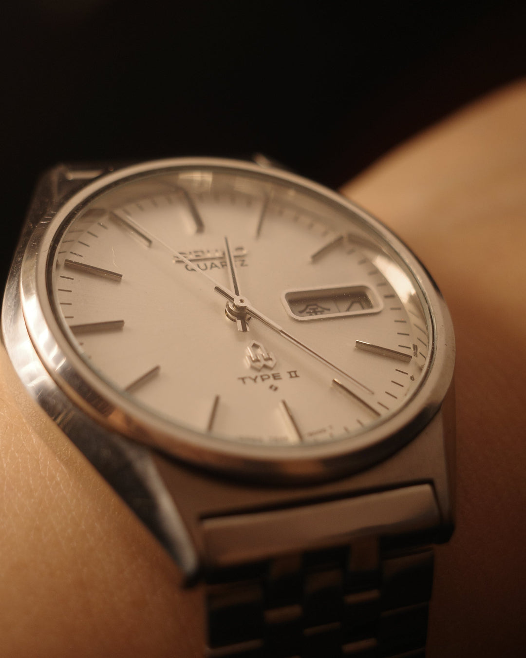 1977 Seiko Silver White dial Type II Quartz Watch 7546-8000