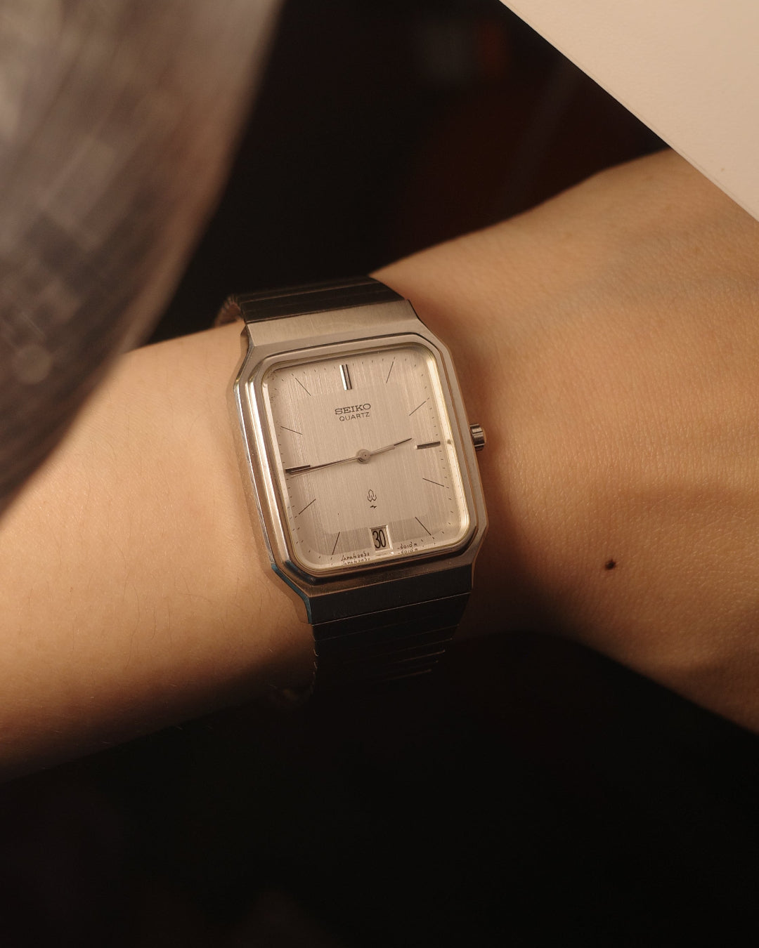 1989 Seiko silver date just quartz dress watch 2632-5000