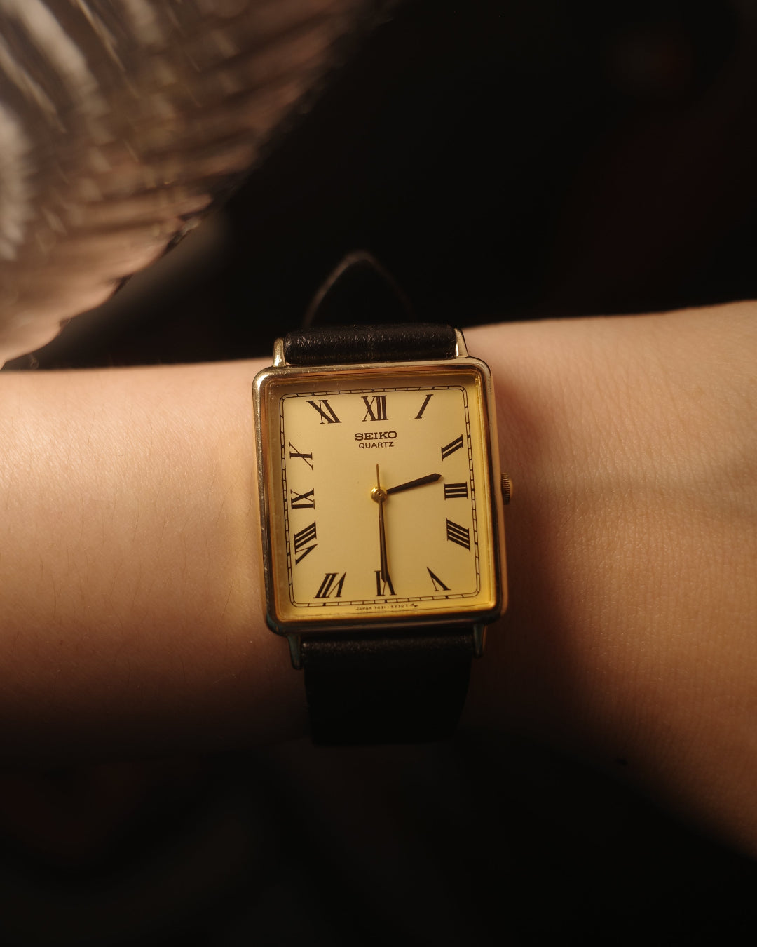 1983 Seiko roman number cream dial tank quartz watch 7431-5180