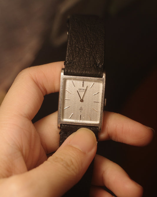 1987 Seiko silver tank Brushed finish quartz watch 43-5100