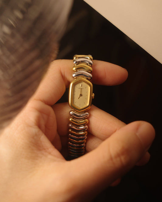 1986 Seiko two tone octagon bracelet quartz watch 2e20-5620