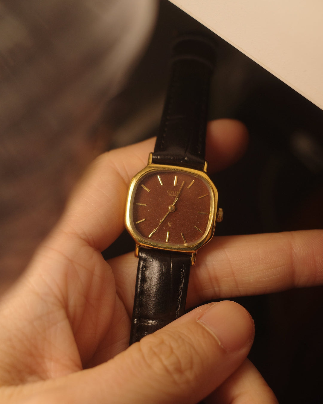 1980 citizen brown dial cq quartz watch
