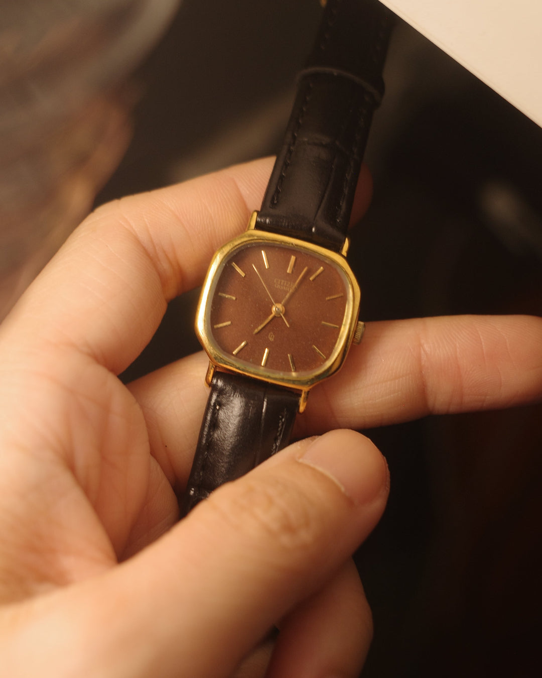 1980 citizen brown dial cq quartz watch