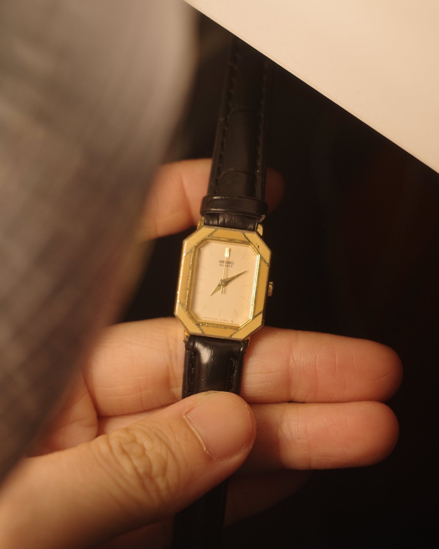 1984 Seiko Stained glass plate quartz watch 2C21-5300