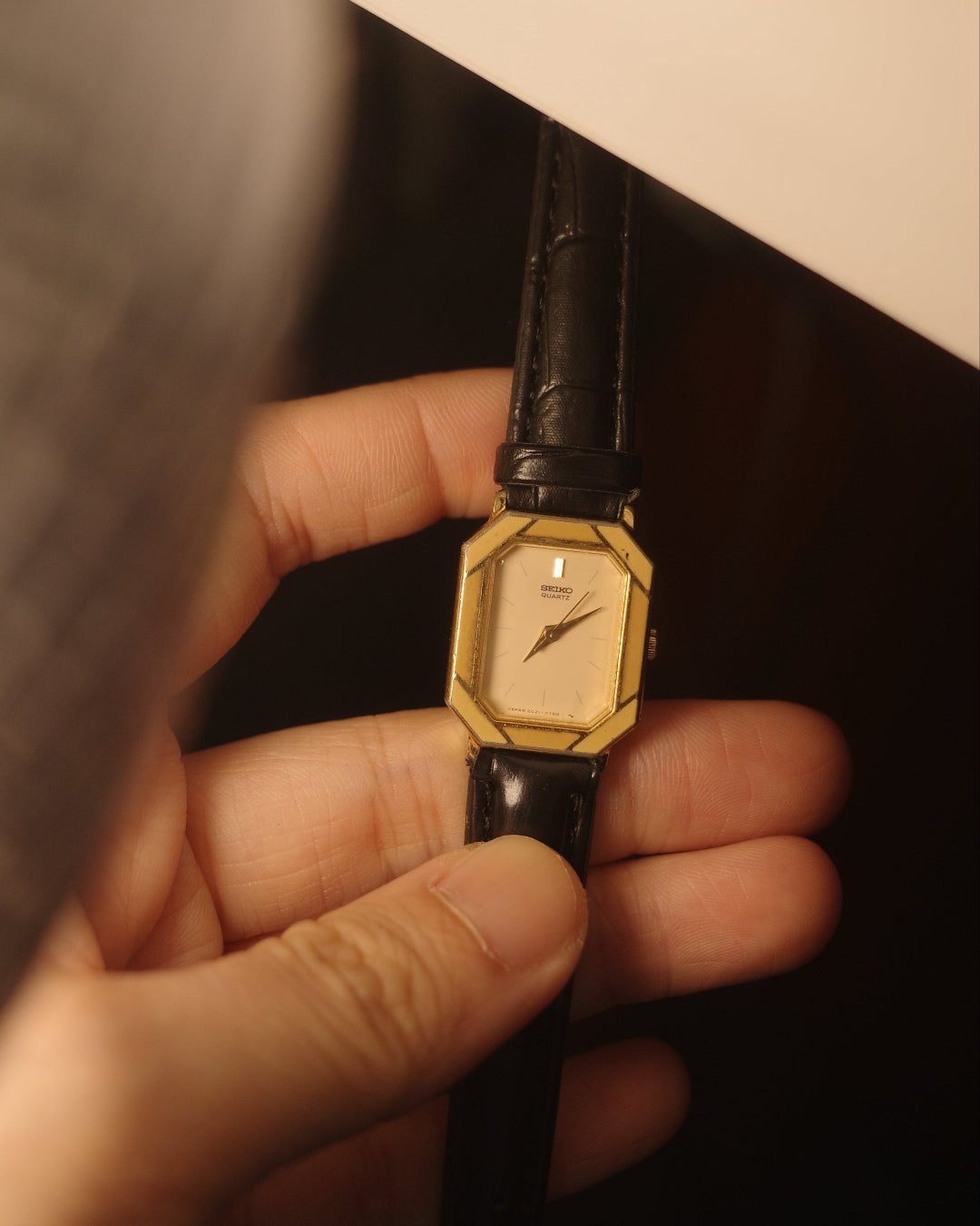 1984 Seiko Stained glass plate quartz watch 2C21-5300