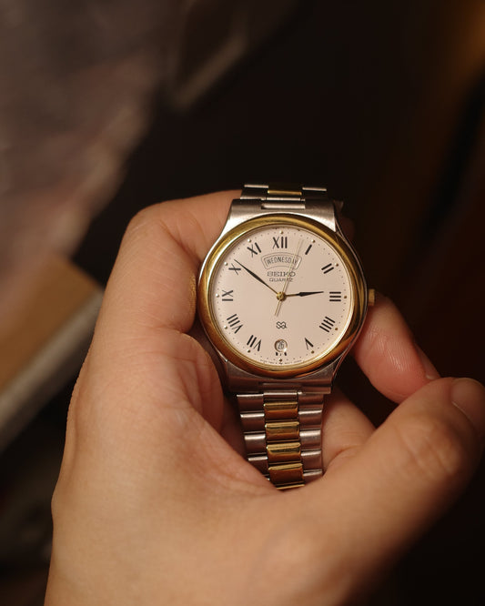 1988 Seiko SQ Date day white dial quartz watch 5y23-7a51