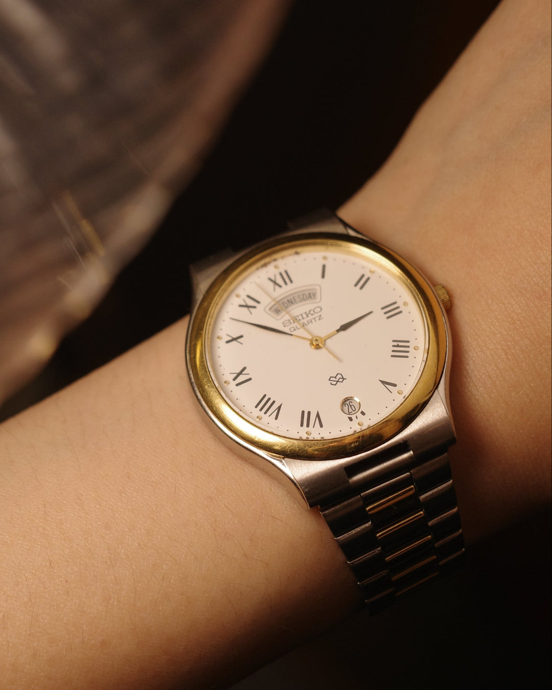 1988 Seiko SQ Date day white dial quartz watch 5y23-7a51