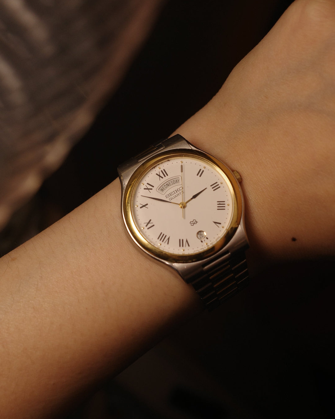 1988 Seiko SQ Date day white dial quartz watch 5y23-7a51