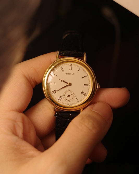 [ Rare ] 1985 Seiko Roman Dial white dial small second quartz watch 2G28-606A