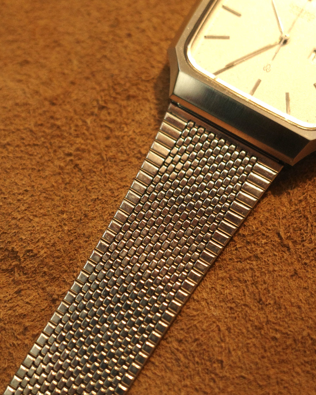 1981 Seiko octagon white Textured Dial quartz watch 5933-5080