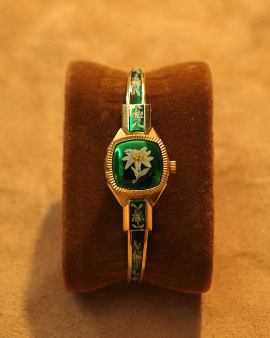 【 Swiss Made 】1990 itraco daisy green colour bangle watch
