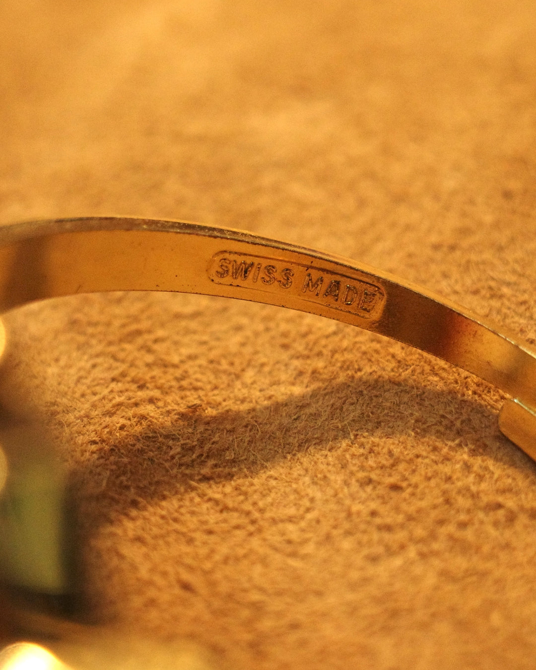 【 Swiss Made 】1990 Andre Mouche blue rose white bangle watch