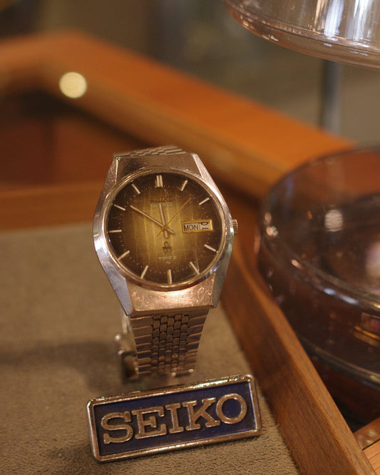 1977 Seiko type ii brown dial wood grain pattern cut glass quartz watch 4336-8060