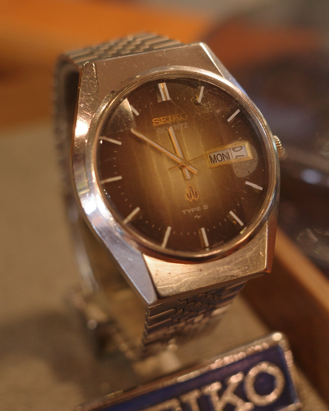 1977 Seiko type ii brown dial wood grain pattern cut glass quartz watch 4336-8060