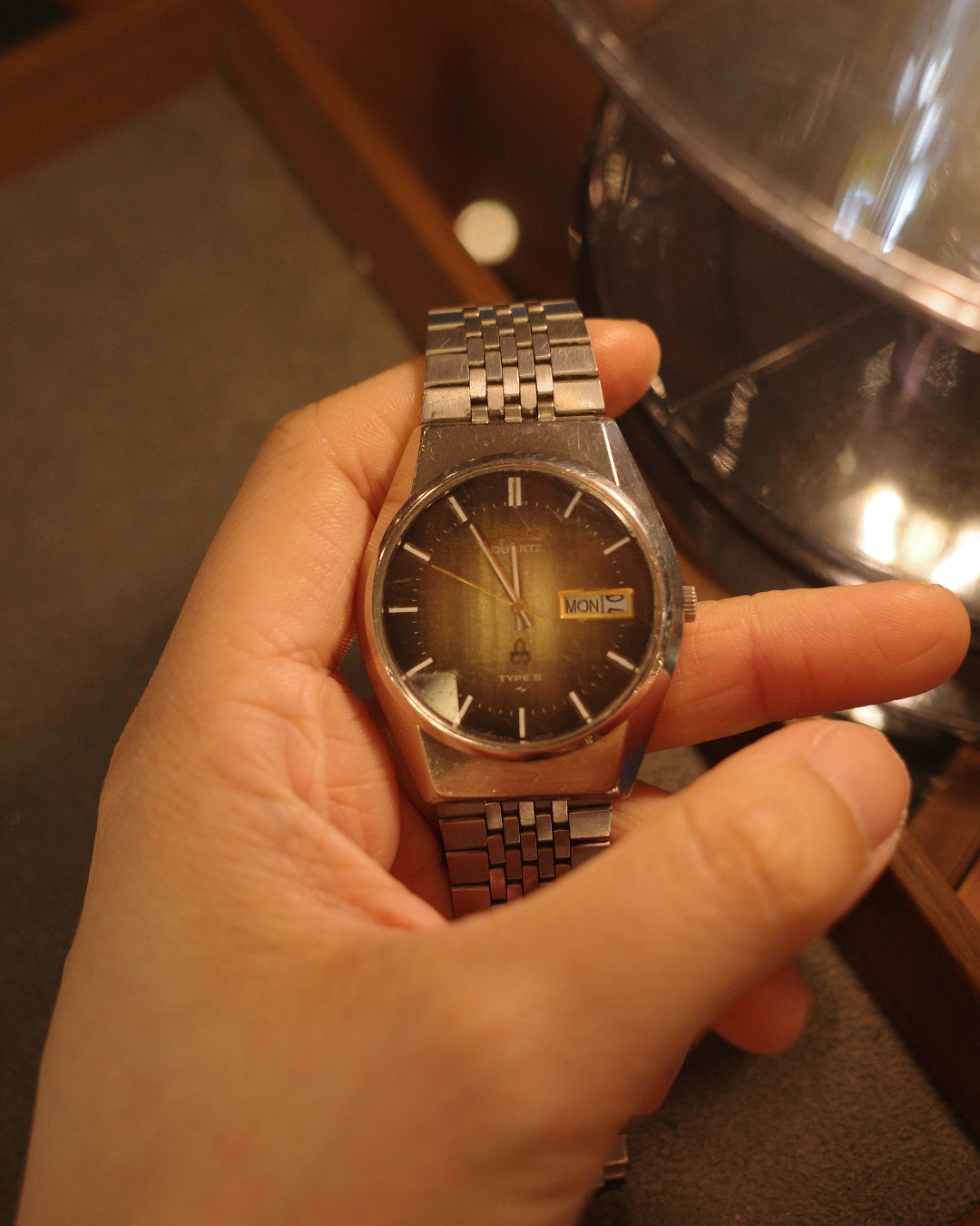 1977 Seiko type ii brown dial wood grain pattern cut glass quartz watch 4336-8060