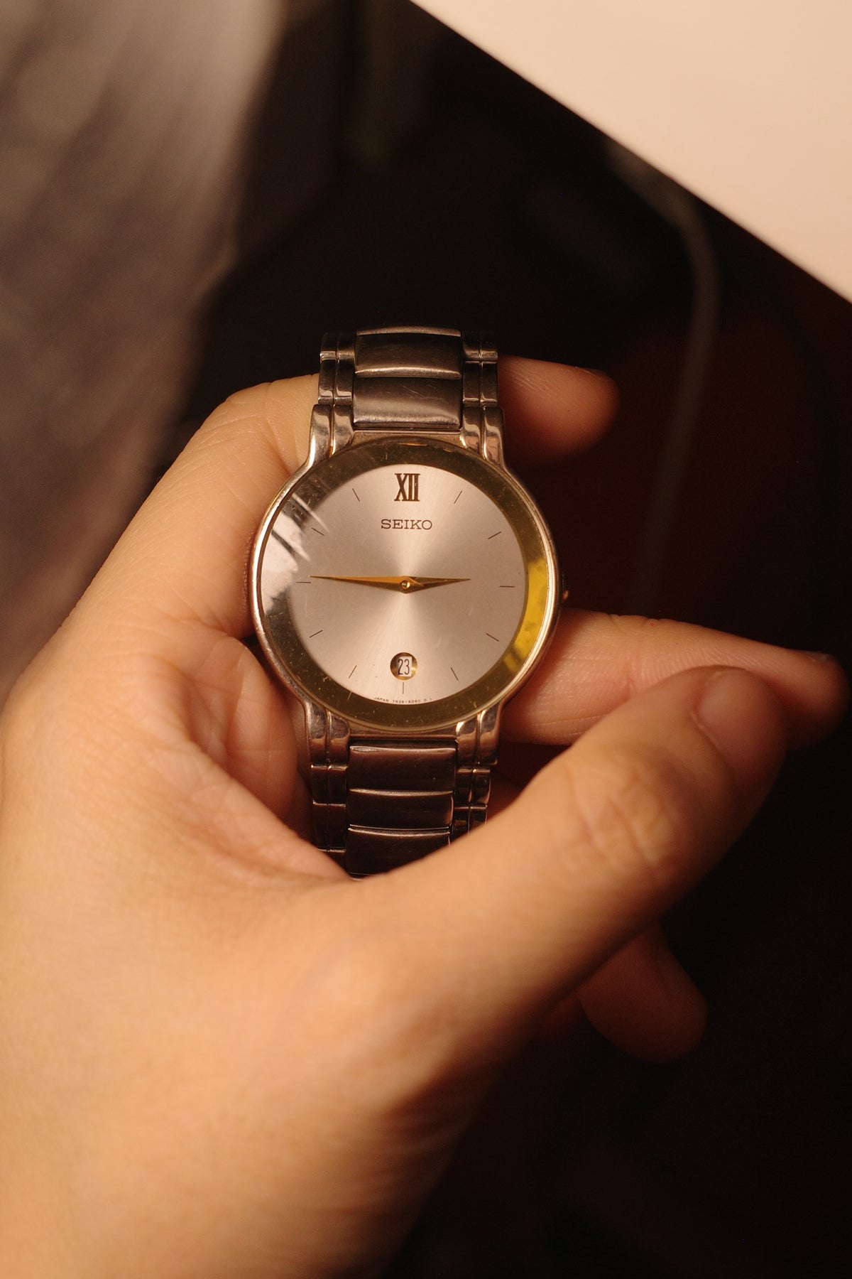 1985 Seiko Round shape two tone quartz watch 7n29-6e70