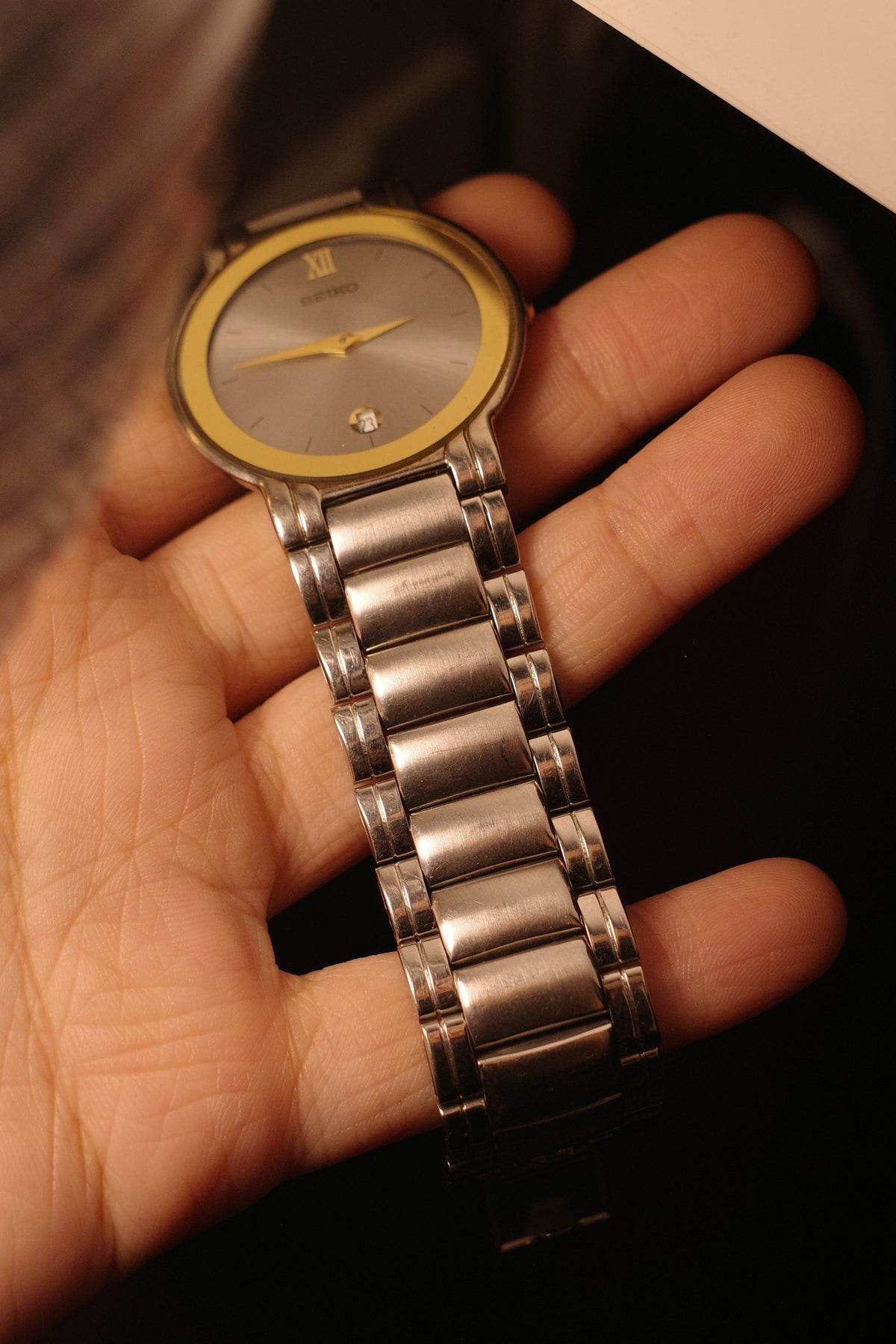 1985 Seiko Round shape two tone quartz watch 7n29-6e70