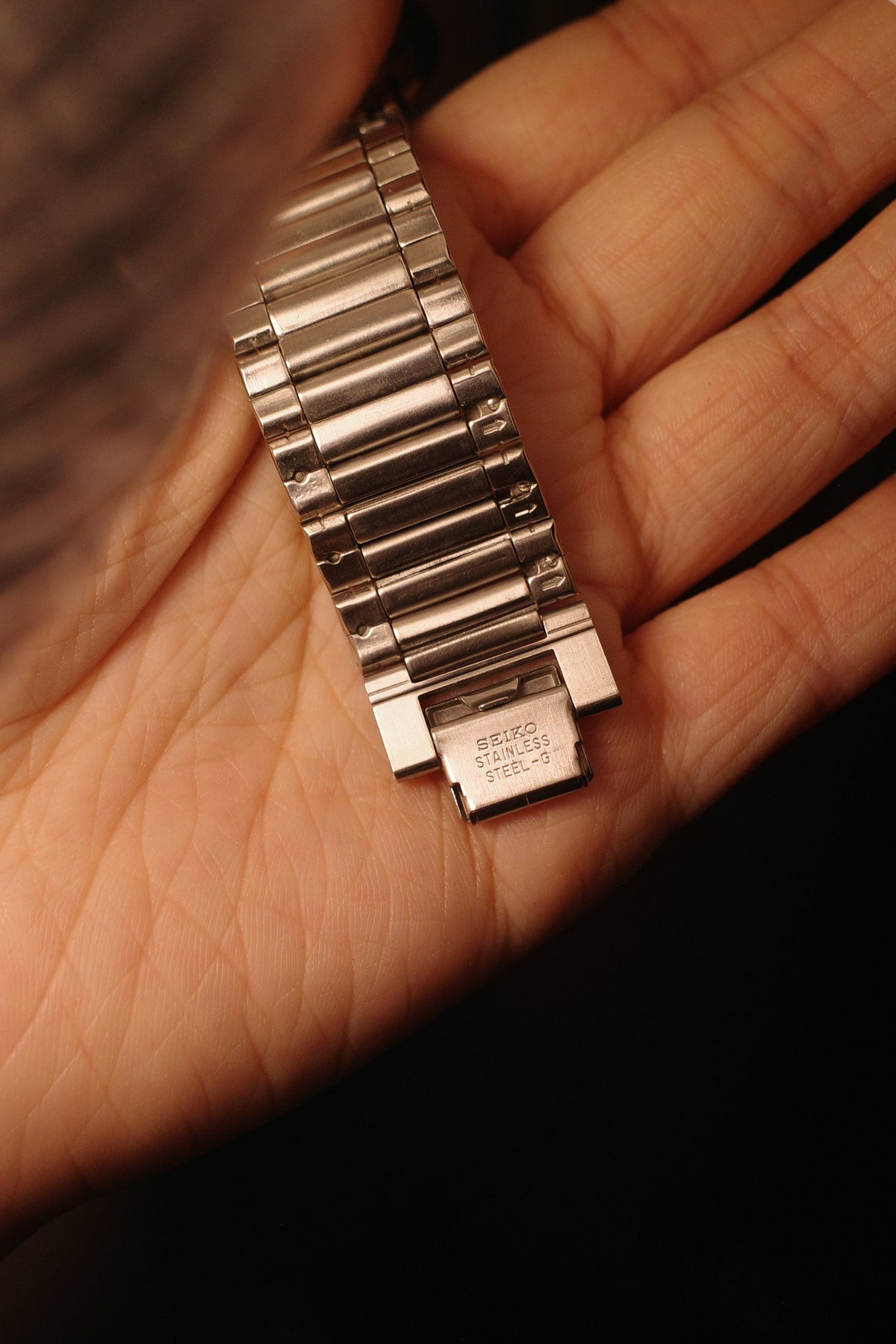 1985 Seiko Round shape two tone quartz watch 7n29-6e70