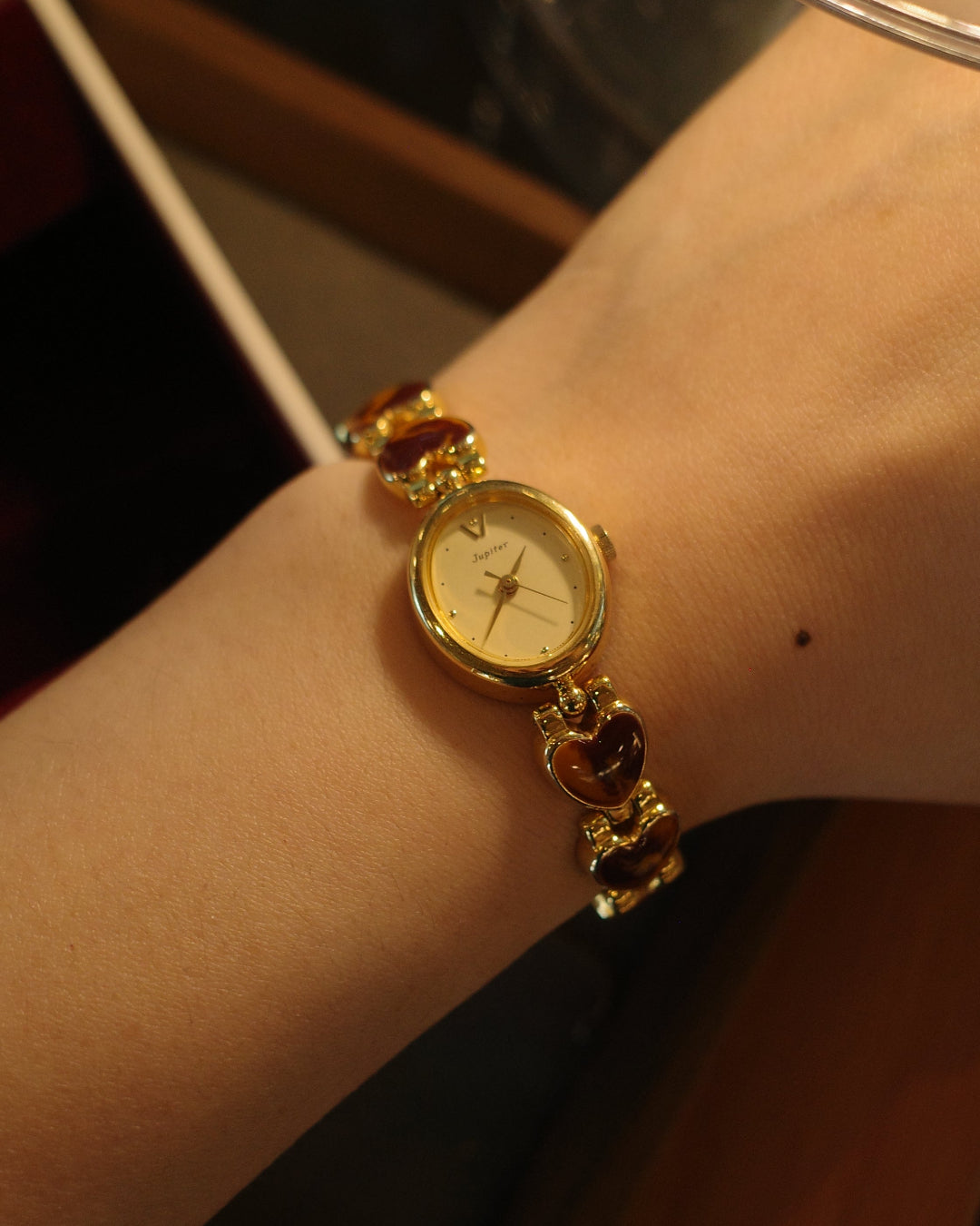 1990 Orient jupiter Amber style heart shape bracelet quartz watch