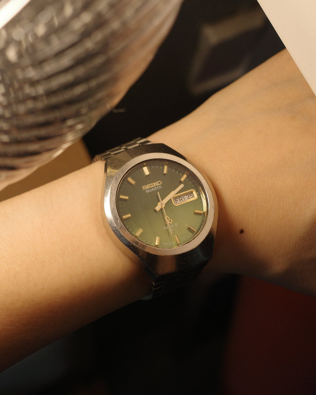 1977 seiko type ii green gradient quartz watch