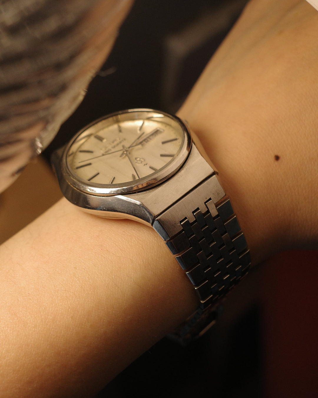 1977 Seiko king quartz white dial liner watch