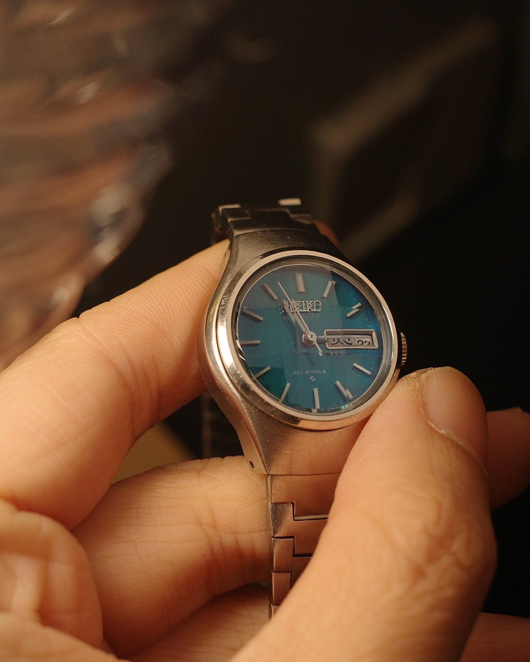 1973 Seiko blue cut glass ladies size automatic watch 2706-024c