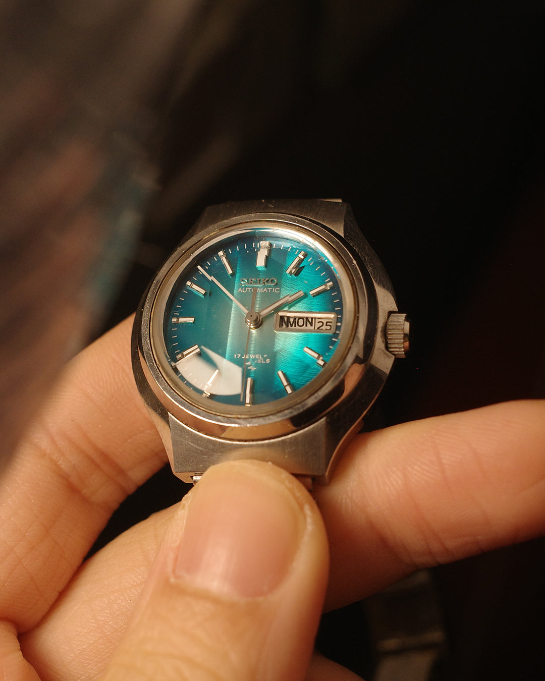 1973 Seiko green diamond cut glass ladies size automatic watch 2206-0380