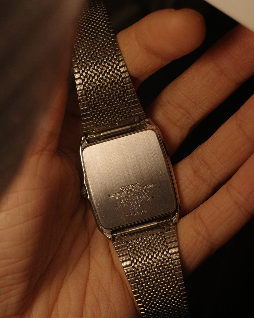 1987 Seiko Spirit white square snowflake quartz watch 5e31-5a70