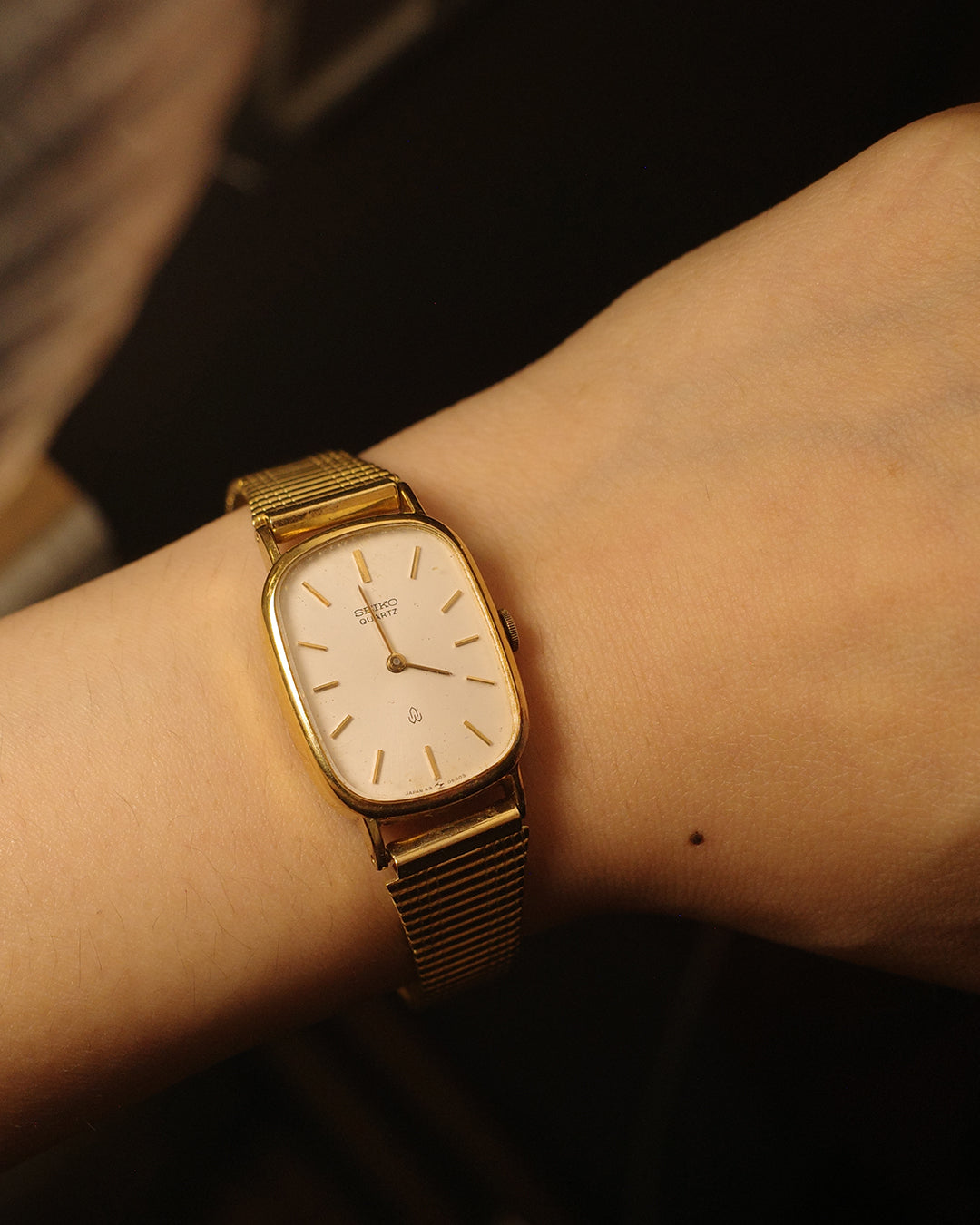 【ASGP】1986 Seiko oval gold back quartz watch 43-3270