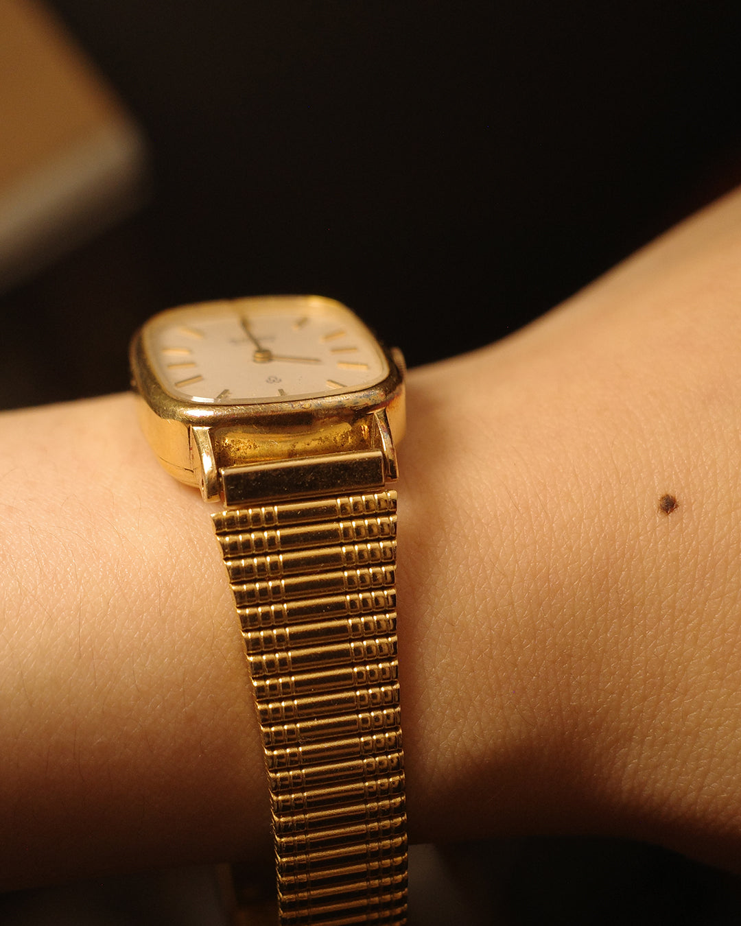 【ASGP】1986 Seiko oval gold back quartz watch 43-3270