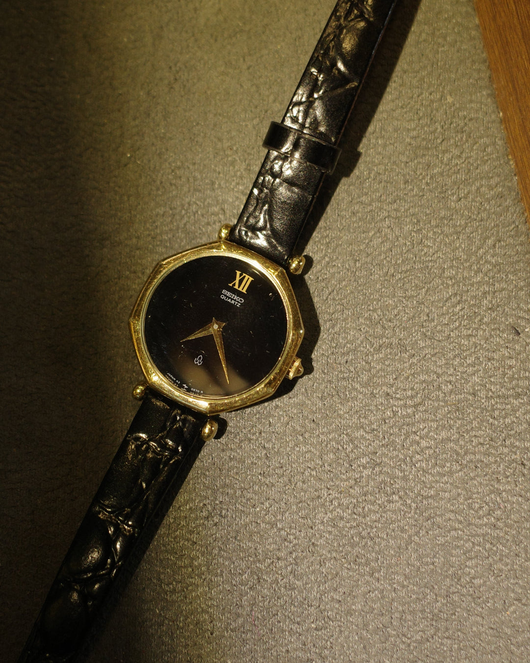 【ASGP】1987 Seiko black dial octagonal case quartz watch 43-0110