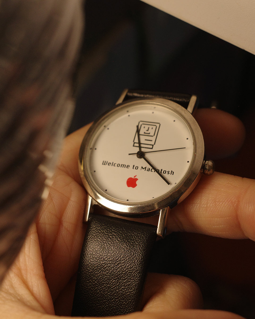 1990 apple machintosh quartz watch