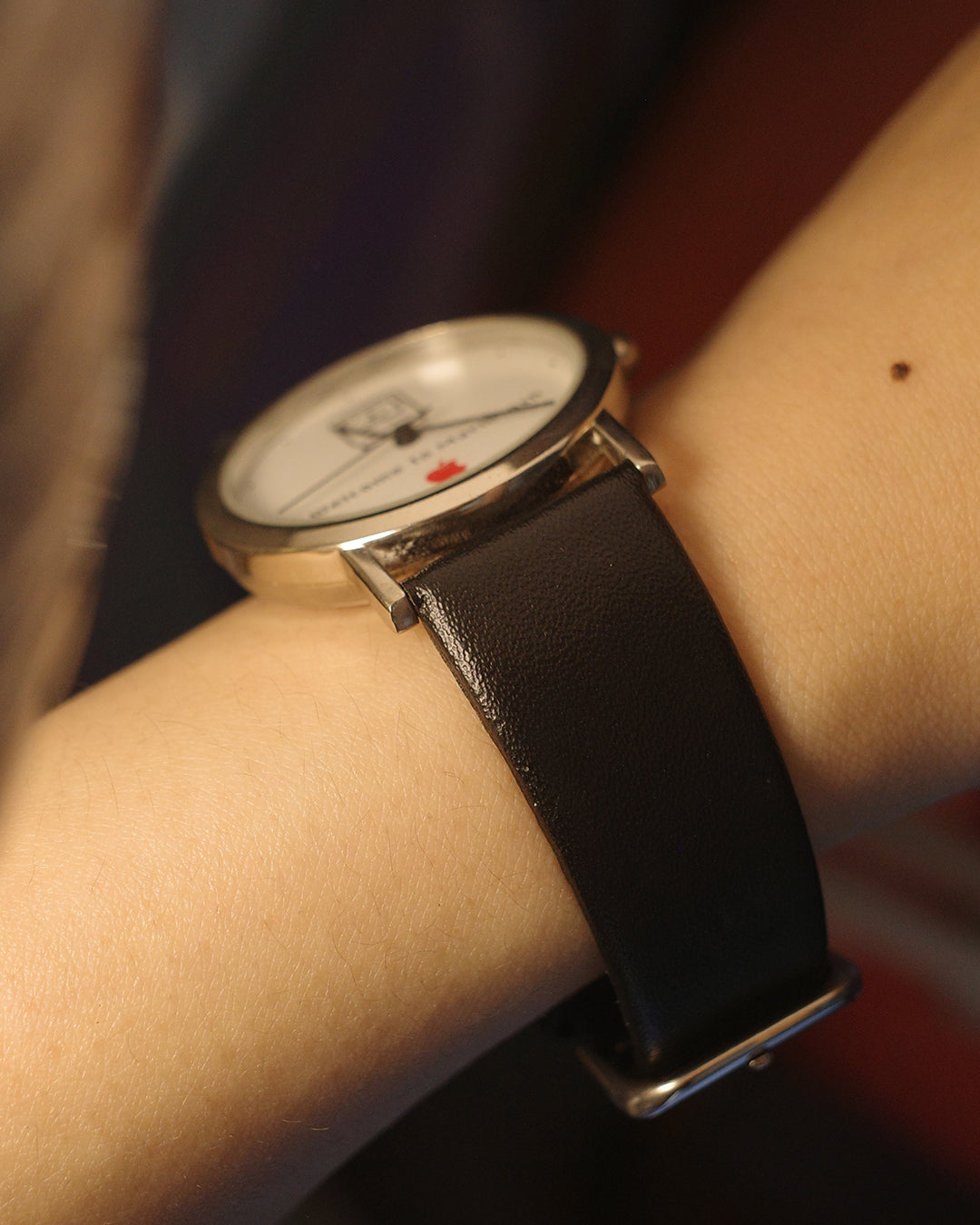 1990 apple machintosh quartz watch