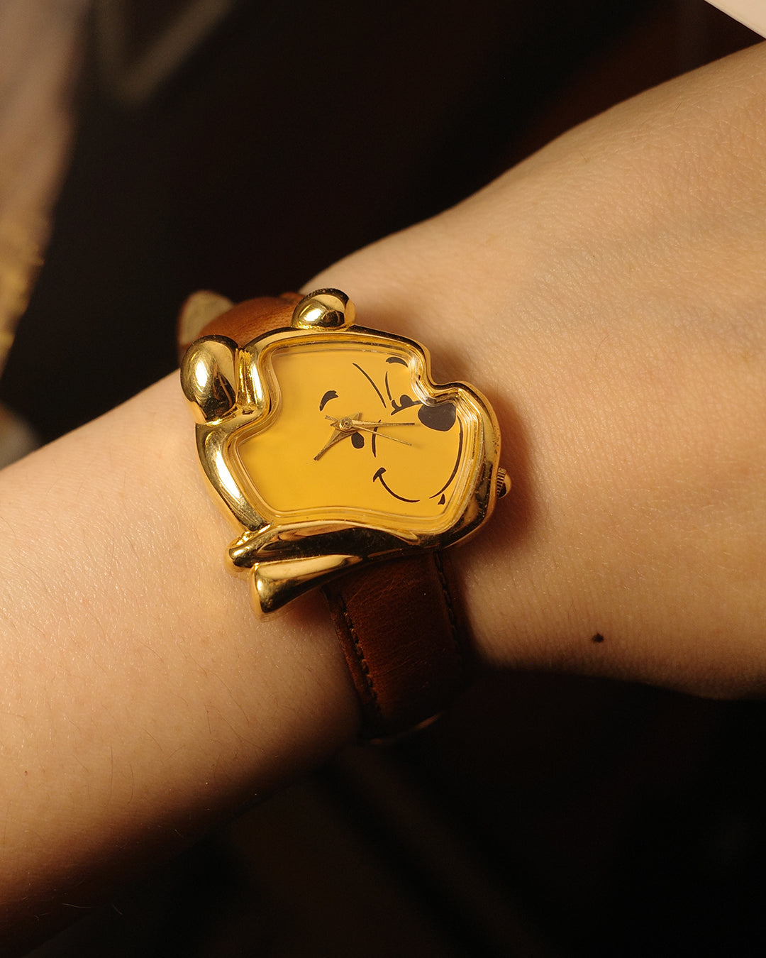 1990 Disney winnie pooh head quartz watch