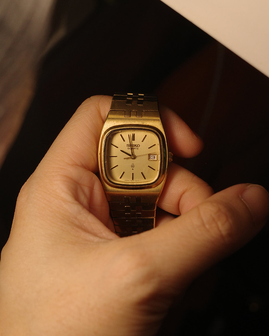 1988 Seiko gold tone tv dial quartz watch 7902-5020